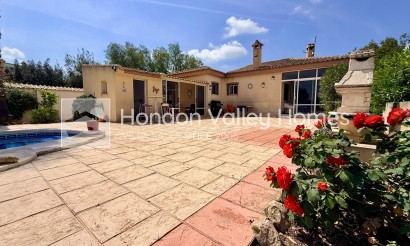 Rynek wtórny - Detached Villa - Hondón de los Fráiles
