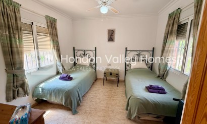 Rynek wtórny - Detached Villa - Hondón de los Fráiles