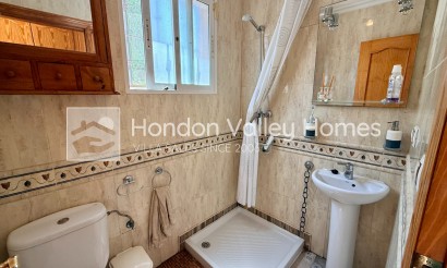 Rynek wtórny - Detached Villa - Hondón de los Fráiles