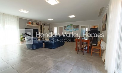 Reventa - Villa - Pinoso