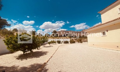 Resale - Villa - Detached - Macisvenda