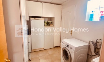 Resale - Villa - Detached - Macisvenda