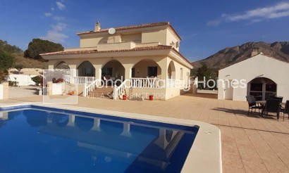 Resale - Villa - Detached - Macisvenda