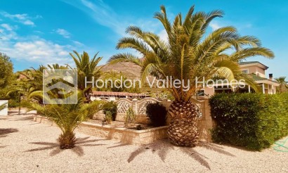 Resale - Villa - Detached - Macisvenda