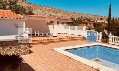 Resale - Villa - Detached - Fortuna