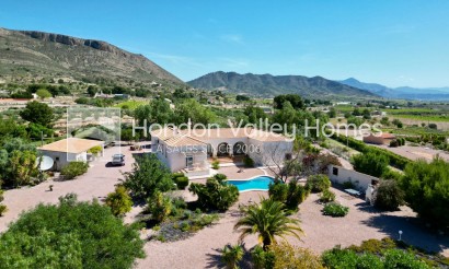 Resale - 5. Finca / Country Property - La Romana