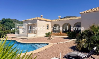 Resale - 5. Finca / Country Property - La Romana