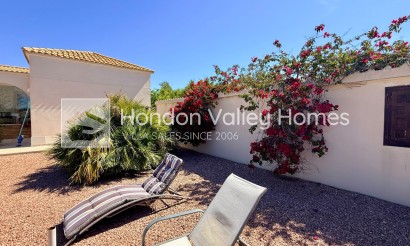 Resale - 5. Finca / Country Property - La Romana