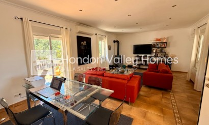 Resale - 5. Finca / Country Property - La Romana