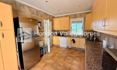 Resale - 5. Finca / Country Property - La Romana