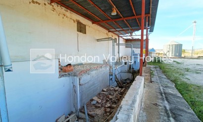 Resale - Commercial - Hondón de los Fráiles
