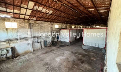 Resale - Commercial - Hondón de los Fráiles