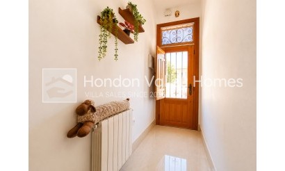 Resale - Townhouse - La Romana
