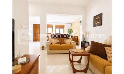 Resale - Townhouse - La Romana