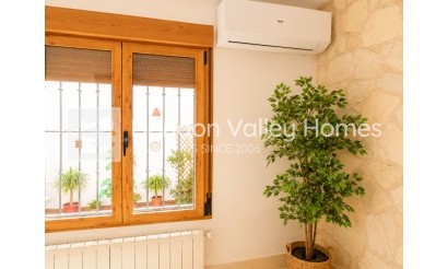 Resale - Townhouse - La Romana