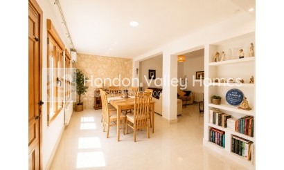 Resale - Townhouse - La Romana