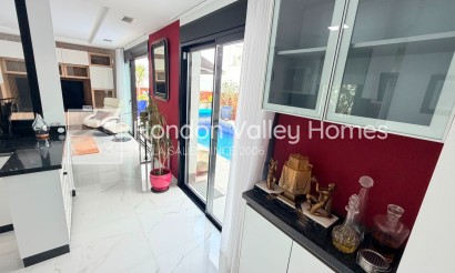Rynek wtórny - 4. House - Detached Villa - Montesinos - La Herrada