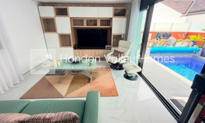 Rynek wtórny - 4. House - Detached Villa - Montesinos - La Herrada