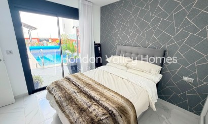 Rynek wtórny - 4. House - Detached Villa - Montesinos - La Herrada