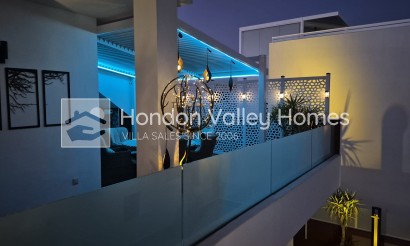 Rynek wtórny - 4. House - Detached Villa - Montesinos - La Herrada
