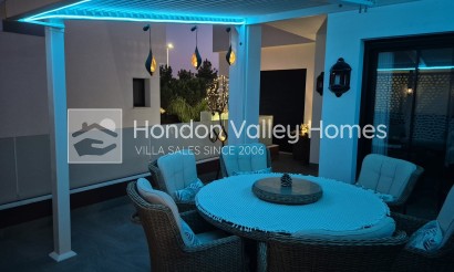 Rynek wtórny - 4. House - Detached Villa - Montesinos - La Herrada