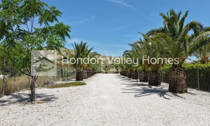 Resale - Villa - Hondón de las Nieves