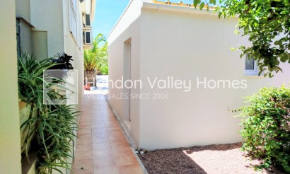 Resale - Villa - Hondón de las Nieves