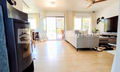 Resale - Villa - Hondón de las Nieves