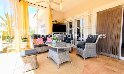Resale - Villa - Hondón de las Nieves
