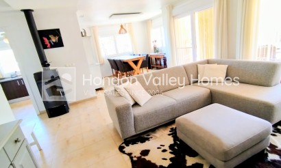 Resale - Villa - Hondón de las Nieves