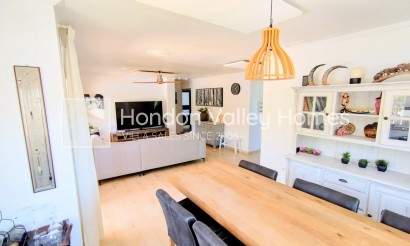 Resale - Villa - Hondón de las Nieves