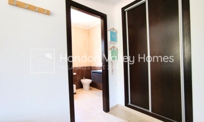 Resale - Villa - Hondón de las Nieves
