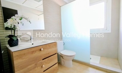 Resale - Villa - Hondón de las Nieves