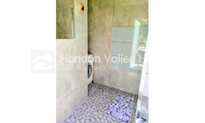 Resale - Villa - Hondón de las Nieves