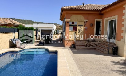 Wiederverkauf - Villa - Detached - La Romana