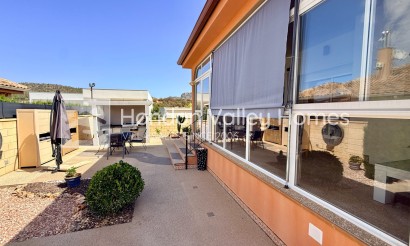 Wiederverkauf - Villa - Detached - La Romana