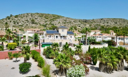 Revente - Villa - Detached - Hondón de las Nieves