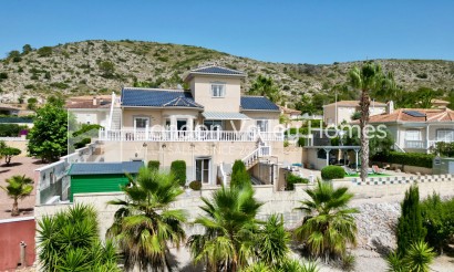Revente - Villa - Detached - Hondón de las Nieves