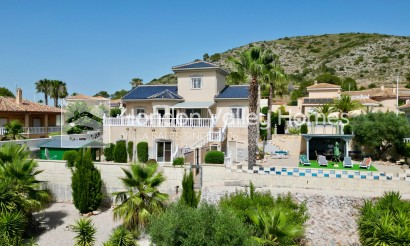 Revente - Villa - Detached - Hondón de las Nieves