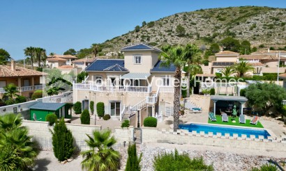 Revente - Villa - Detached - Hondón de las Nieves
