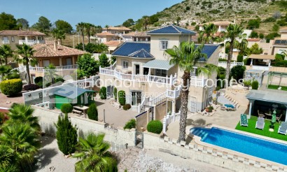 Revente - Villa - Detached - Hondón de las Nieves