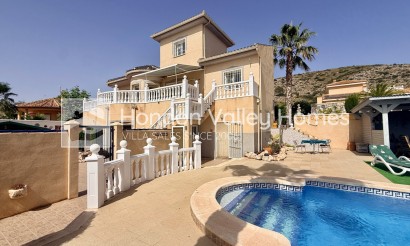 Revente - Villa - Detached - Hondón de las Nieves