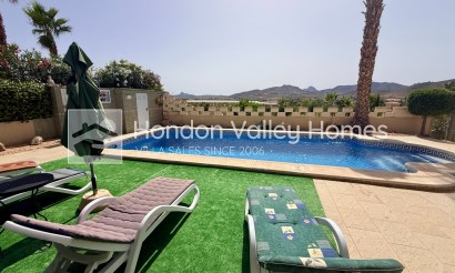 Revente - Villa - Detached - Hondón de las Nieves