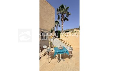 Revente - Villa - Detached - Hondón de las Nieves