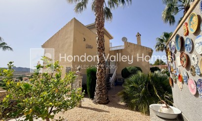 Revente - Villa - Detached - Hondón de las Nieves