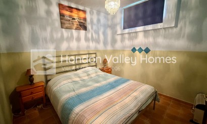Revente - Villa - Detached - Hondón de las Nieves