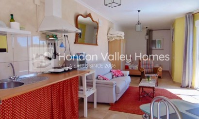Revente - Villa - Detached - Hondón de las Nieves