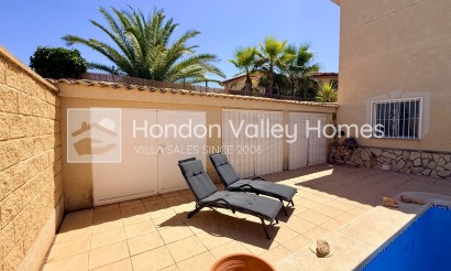 Wiederverkauf - Villa - Hondón de las Nieves