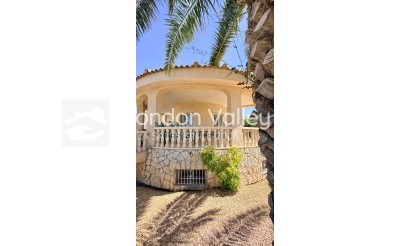 Wiederverkauf - Villa - Hondón de las Nieves