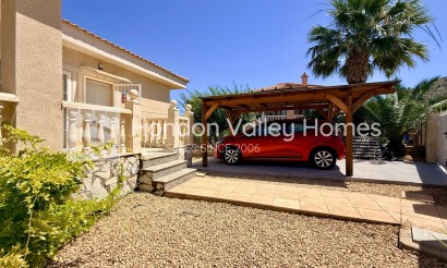 Wiederverkauf - Villa - Hondón de las Nieves